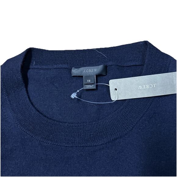 J.Crew Women’s XS Sweater Merino Wool Crewneck Fine Knit Navy Blue Minimalist - Picture 2 of 6